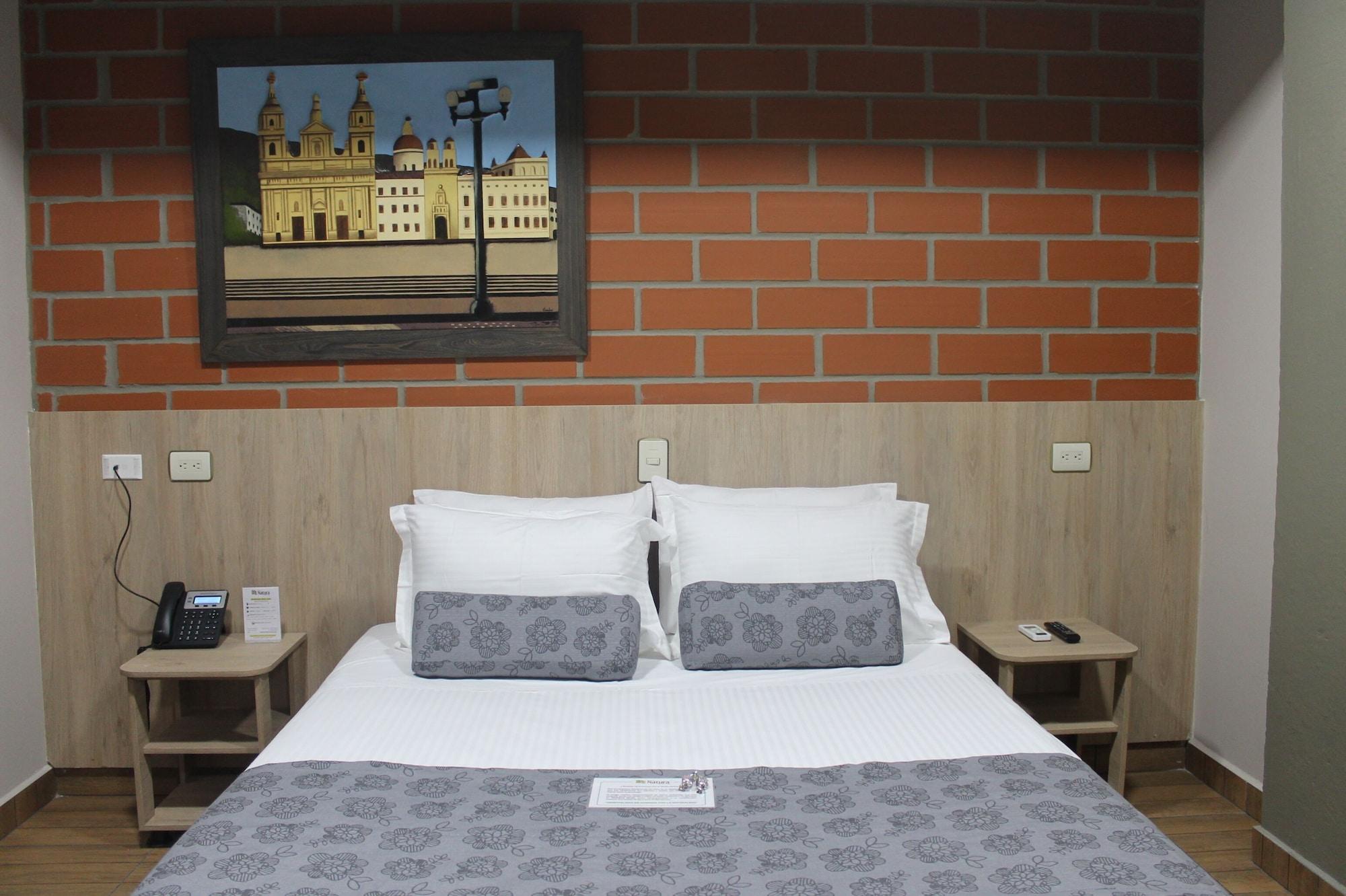 Hotel Provenza Garden Medellín Exteriör bild